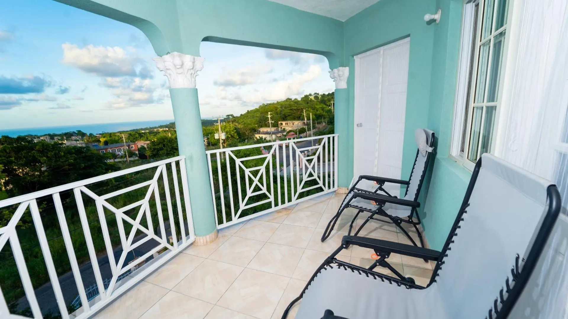 Belle Air Seaview : The Master location